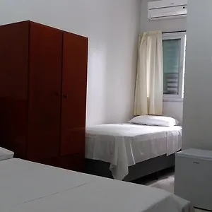 Casa de hóspedes Apeninos Basicas, São Paulo